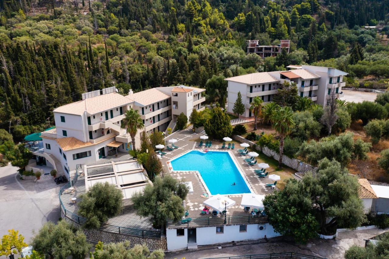 Santa Marina Hotel Ayios Nikitas Luaran gambar